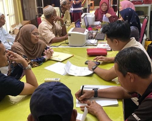 images/Kutipan_hasil_luar.jpg#joomlaImage://local-images/Kutipan_hasil_luar.jpg?width=720&height=1280